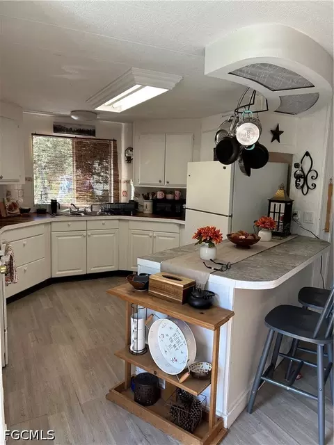 8065 Ebson Dr, North Fort Myers, FL 33917