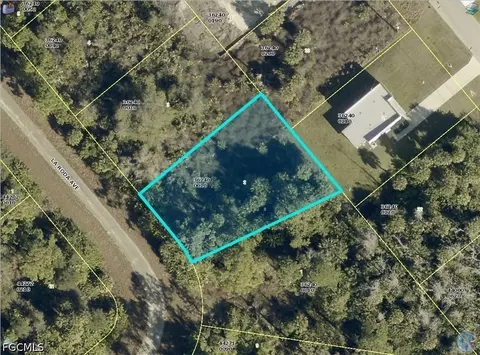 1878 La Roda Ave, Lehigh Acres, FL 33972