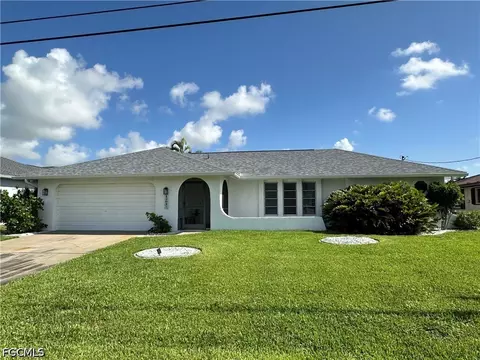 1201 SE 32nd Ter, Cape Coral, FL 33904