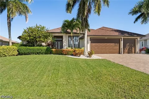 2303 SW 39th St, Cape Coral, FL 33914