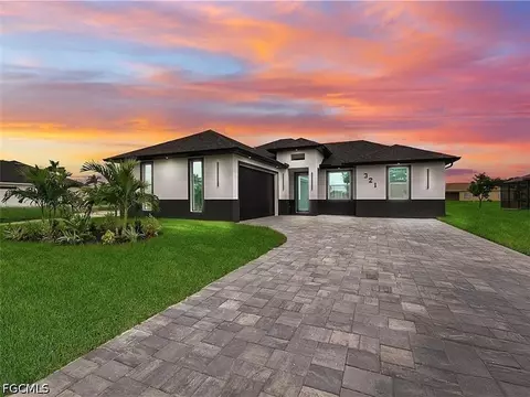 321 SE 2nd St, Cape Coral, FL 33990