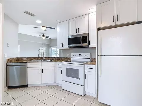 12151 Summergate Cir #R101, Fort Myers, FL 33913
