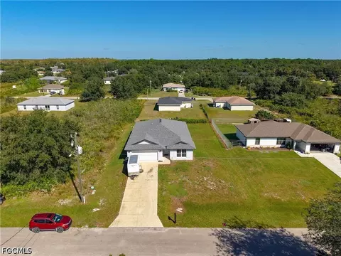 2608 71 St W Dr, Lehigh Acres, FL 33971