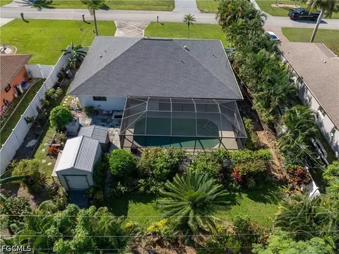 243 SW 33rd St, Cape Coral, FL 33914