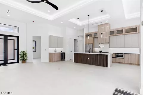 1802 SW 3rd Ter, Cape Coral, FL 33991