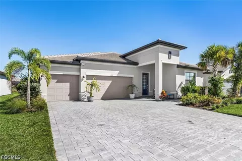 11218 Canopy Loop, Fort Myers, FL 33913