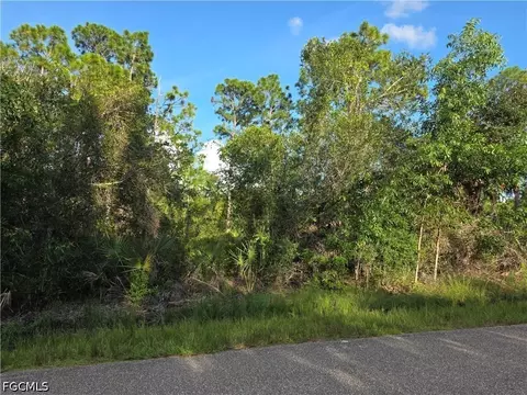 1422 Blaisdell St, Port Charlotte, FL 33980