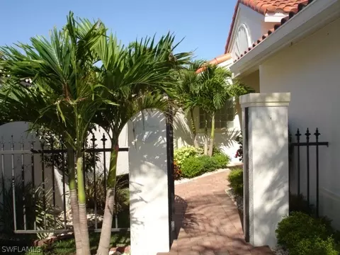 20006 Breezeway Ct, Estero, FL 33928 photo 2