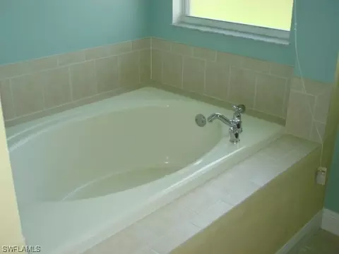 2013 Jacklin Ct, Naples, FL 34120 photo 6