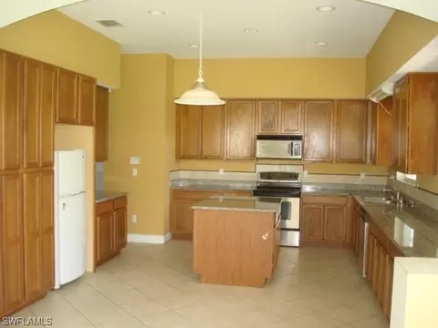 2013 Jacklin Ct, Naples, FL 34120 photo 2