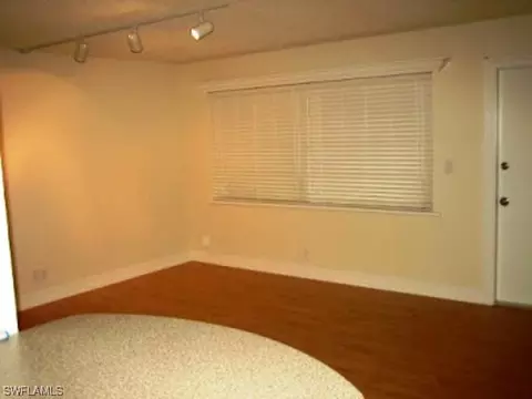 975 9th Ave S #4, Naples, FL 34102 photo 3