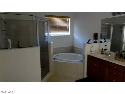 20462 Larino Loop, Estero, FL 33928 photo 10