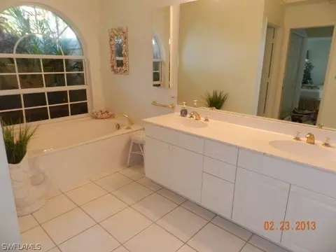 22200 Fairmount Ct, Estero, FL 33928 photo 12