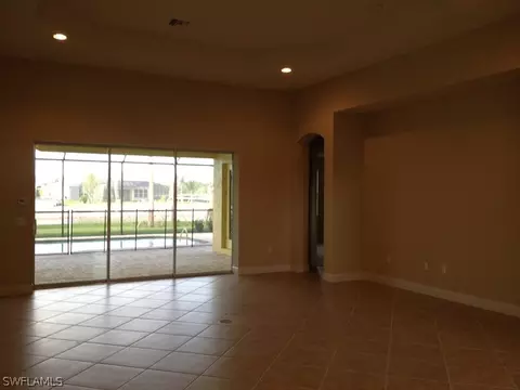 9111 Graphite Cir, Naples, FL 34120 photo 8