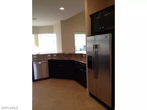 9111 Graphite Cir, Naples, FL 34120 photo 4