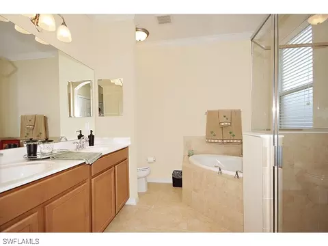 13222 Boccala Ln, Estero, FL 33928 photo 5