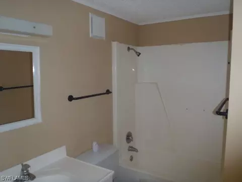 5352 Treetops Dr, Naples, FL 34113 photo 5