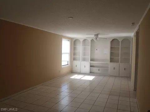 5352 Treetops Dr, Naples, FL 34113 photo 2