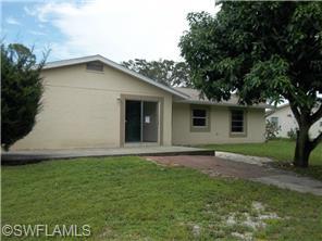5242 Dixie Dr, Naples, FL 34113 photo 2