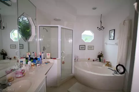453 Seagull Ave, Naples, FL 34108 photo 10