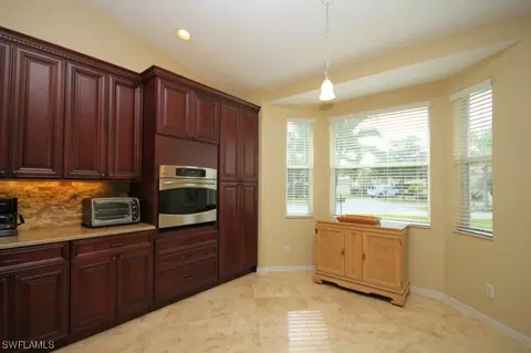 9060 Springview Loop, Estero, FL 33928 photo 4