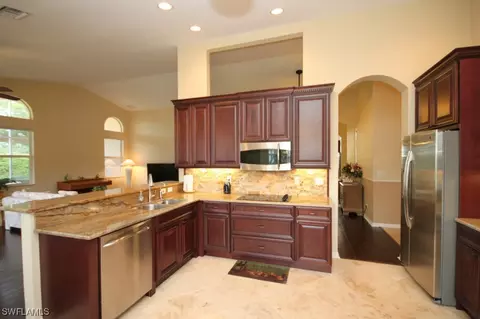 9060 Springview Loop, Estero, FL 33928 photo 2