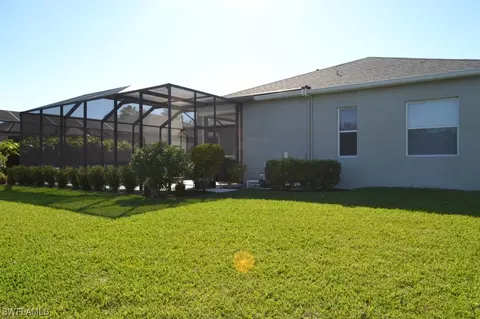 11433 Stratham Loop, Estero, FL 33928 photo 17