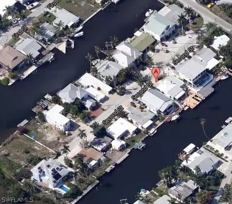 2606 Second St, Matlacha, FL 33993 photo 11