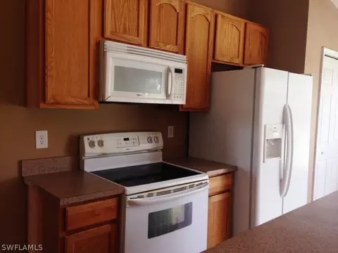 9002 E Broad Cir, Labelle, FL 33935 photo 5