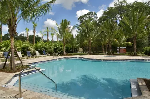 10052 Montevina Dr, Estero, FL 33928 photo 4