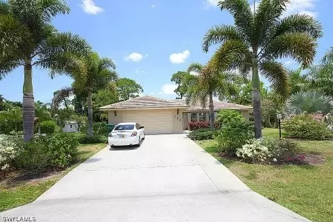 123 2nd St, Bonita Springs, FL 34134 photo 2