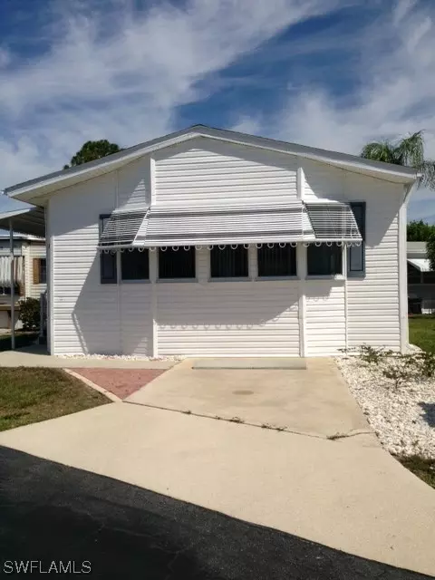 4540 Lantern Ln E, Estero, FL 33928 photo 1