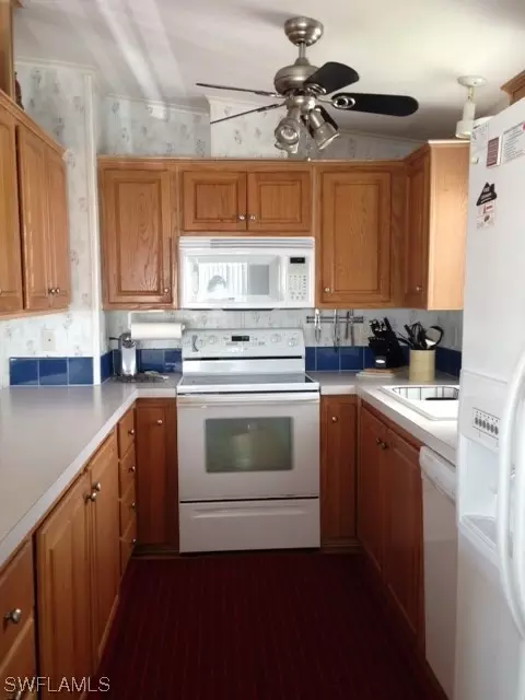 4540 Lantern Ln E, Estero, FL 33928 photo 3