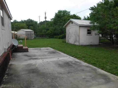 742 Midstate Loop, Clewiston, FL 33440 photo 17