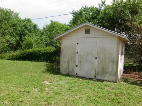742 Midstate Loop, Clewiston, FL 33440 photo 19