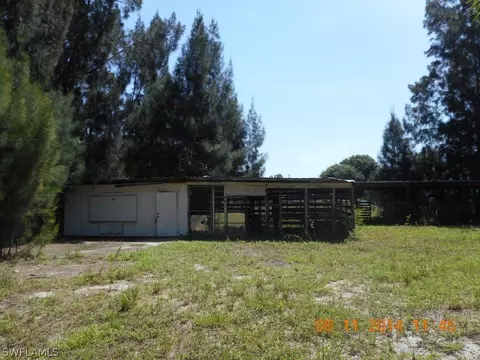 236 Pine Ln, Clewiston, FL 33440 photo 2