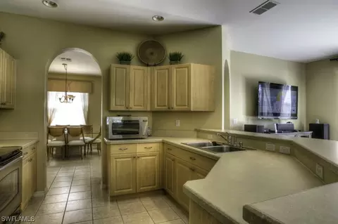 21560 Brixham Run Loop, Estero, FL 33928 photo 11