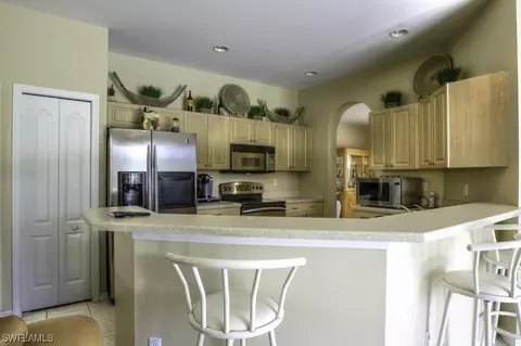 21560 Brixham Run Loop, Estero, FL 33928 photo 10