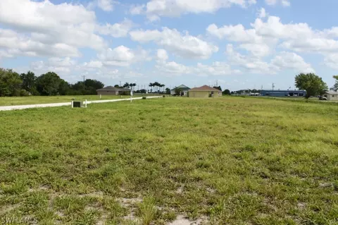 Undisclosed, Moore Haven, FL 33471 photo 9