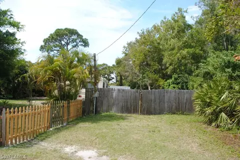 11311 Stringfellow Rd, Bokeelia, FL 33922 photo 3