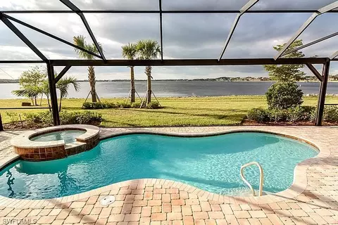 9325 Quarry Dr, Naples, FL 34120 photo 1
