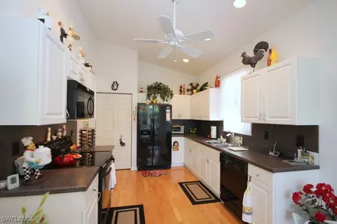 9128 Springview Loop, Estero, FL 33928 photo 4