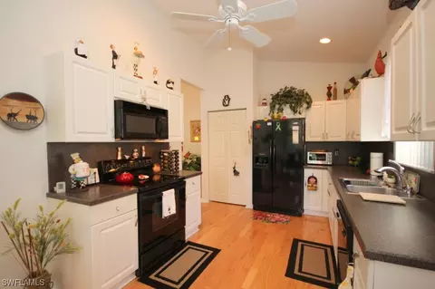 9128 Springview Loop, Estero, FL 33928 photo 3