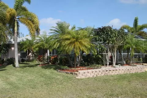 1320 SW 15th Ter, Cape Coral, FL 33991 photo 5