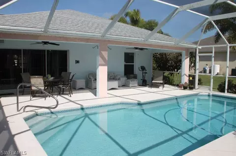 1320 SW 15th Ter, Cape Coral, FL 33991 photo 10