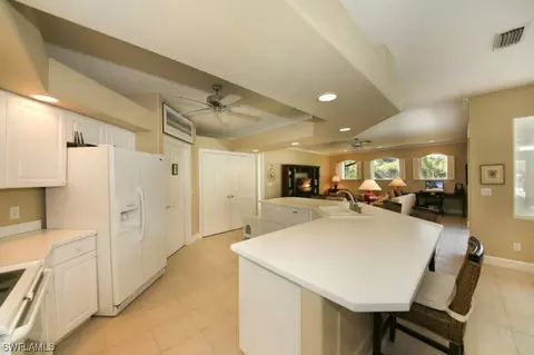 4945 Berkeley Dr, Naples, FL 34112 photo 13