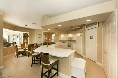 4945 Berkeley Dr, Naples, FL 34112 photo 11
