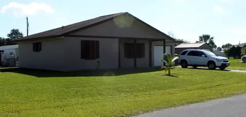1079 Jerdik Dr, Moore Haven, FL 33471 photo 5