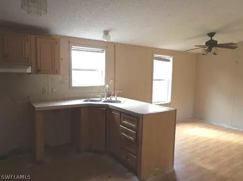 1015 Case Rd, Labelle, FL 33935 photo 7