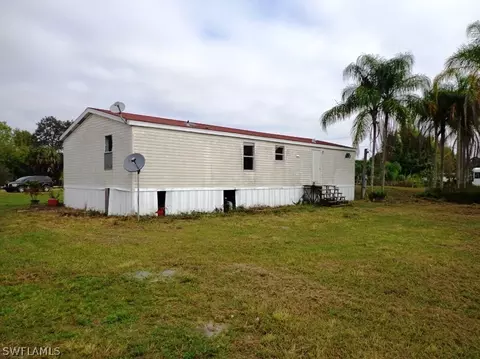1015 Case Rd, Labelle, FL 33935 photo 2